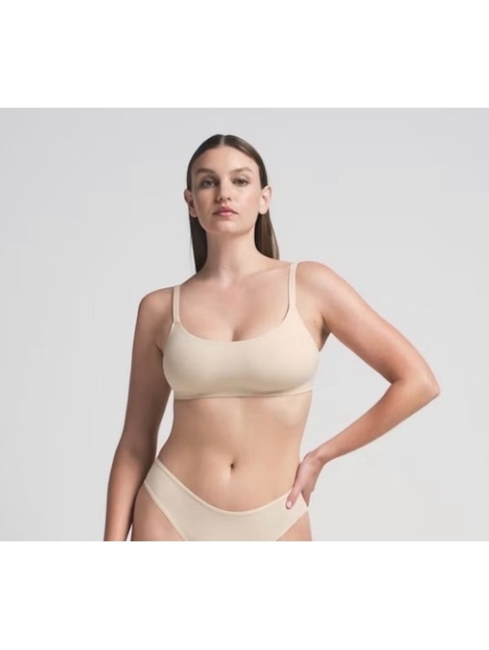 NWOT Skims Fits Everybody Scoop Bralette Color Sand Size Medium